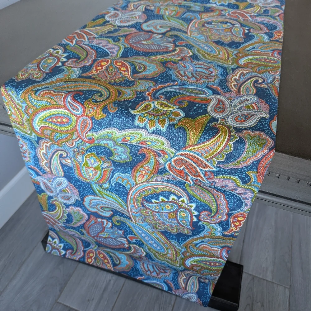 Pottery Barn Table Runner Yellow Blue Green Pink Paisley Floral Cotton 18x108